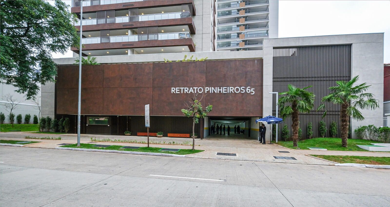 Portaria com Porte-Cochère e Guarita Blindada