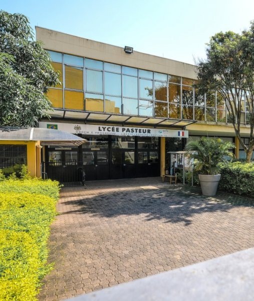 Escola Lycée Pasteur