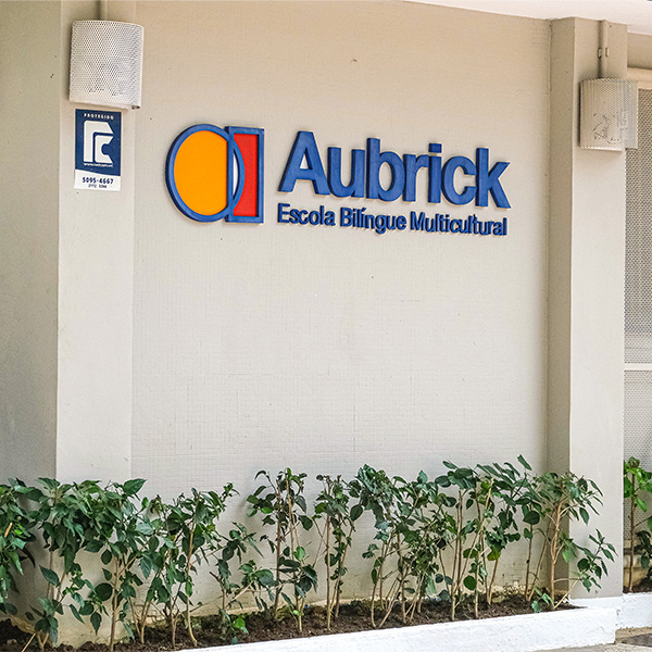 Aubrick - Escola Bilíngue Multicultural